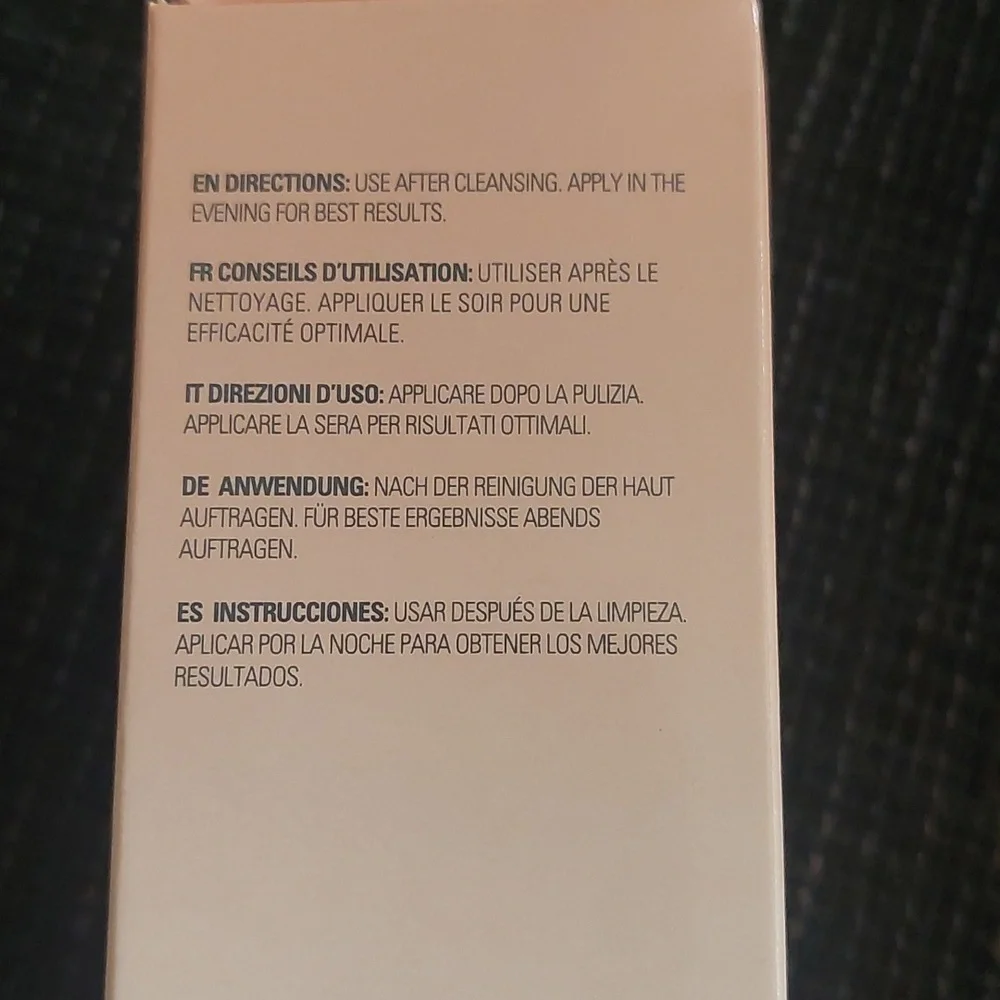 New makeup revolution glycolic‎ 10% serum